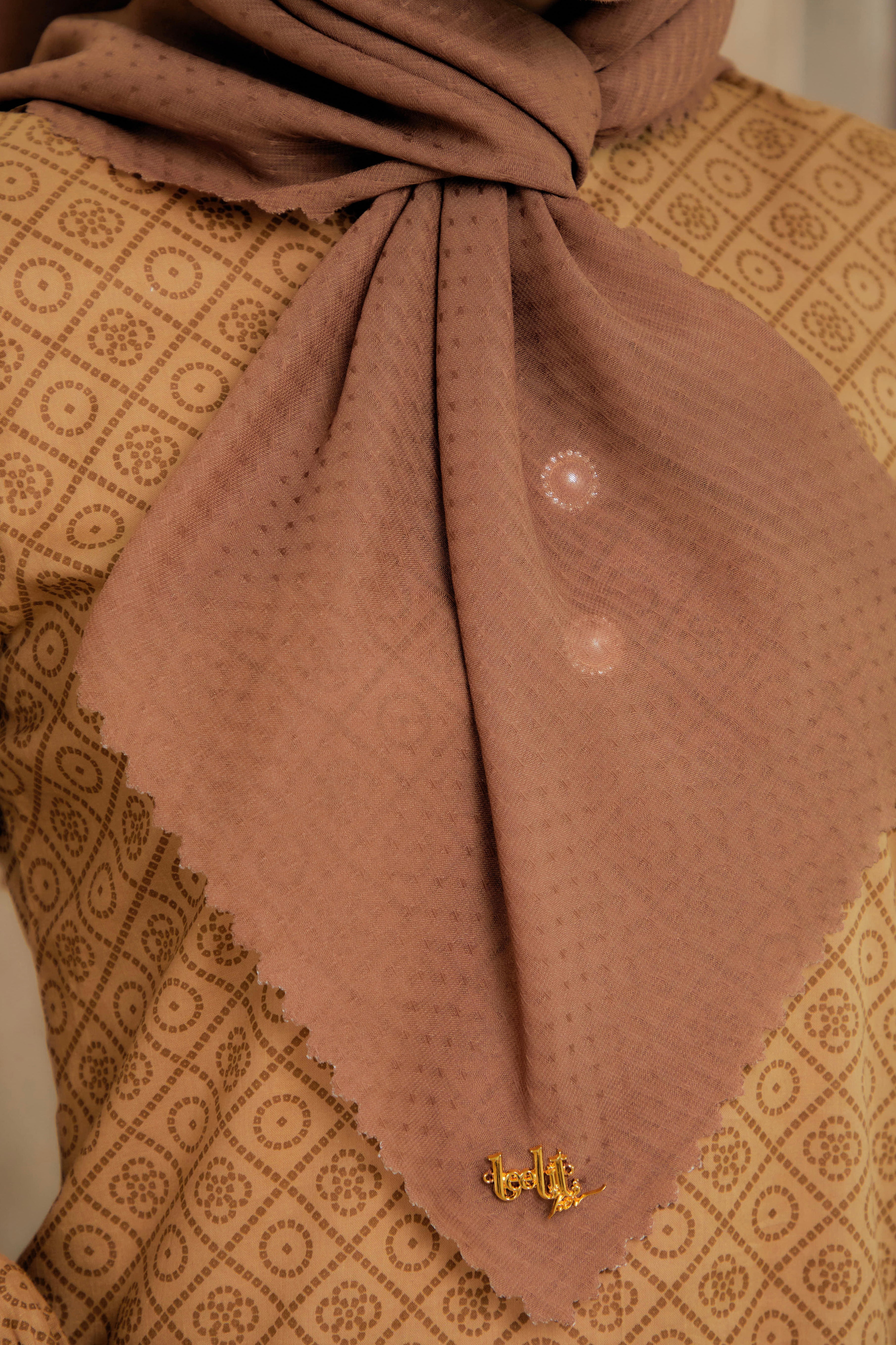 BASIC BROWN