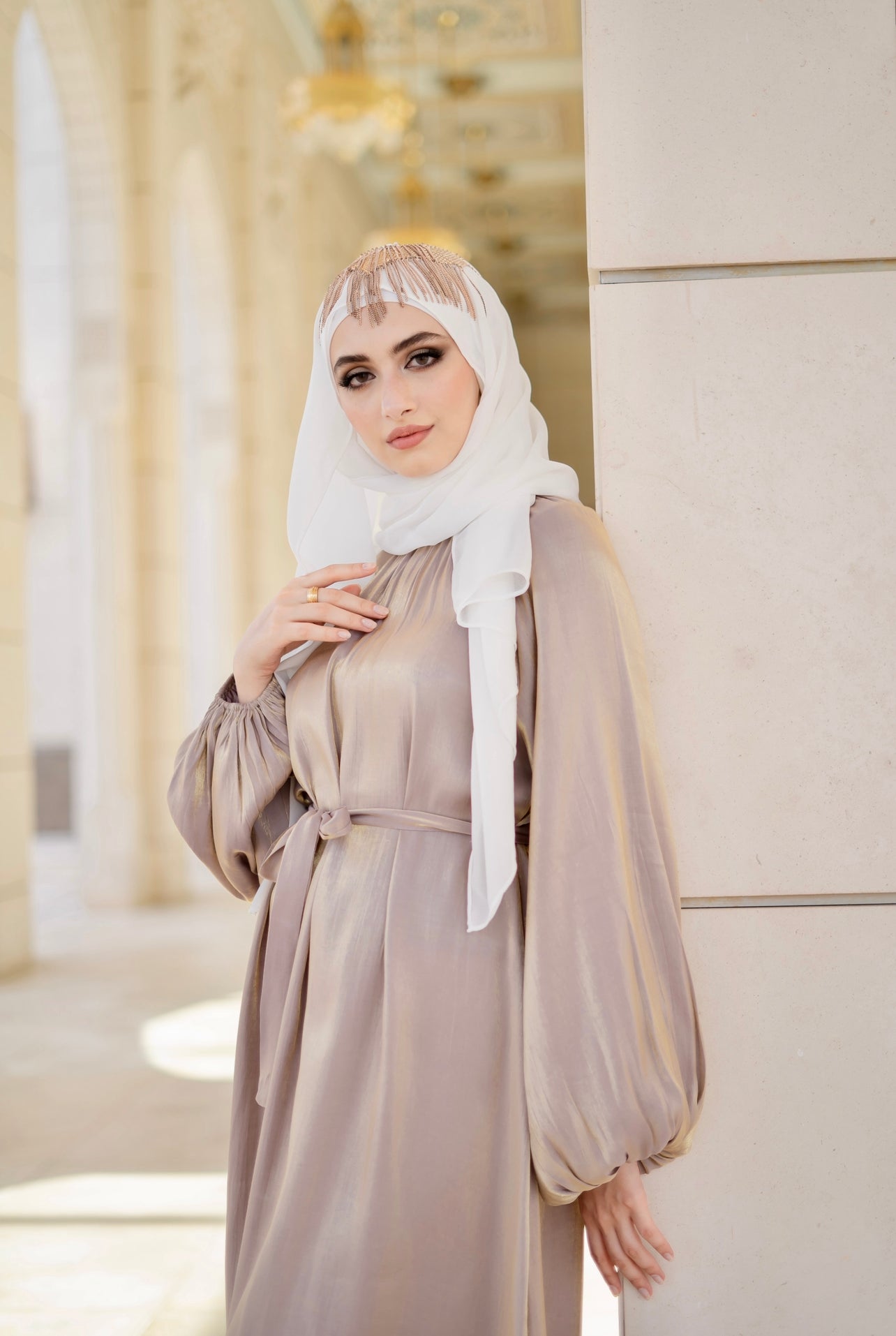 ABAYA NUDE