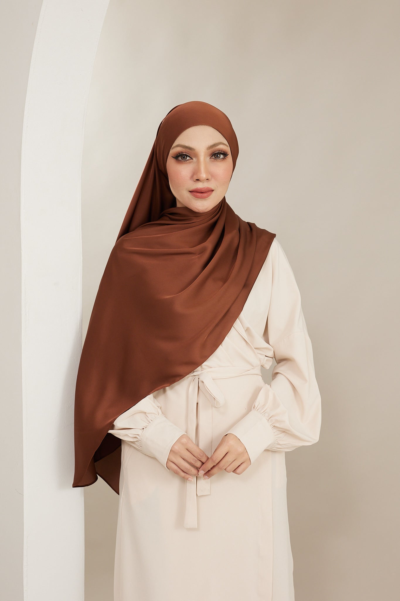 PLAIN- BROWN