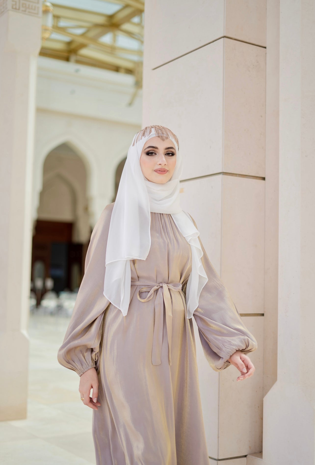 ABAYA NUDE
