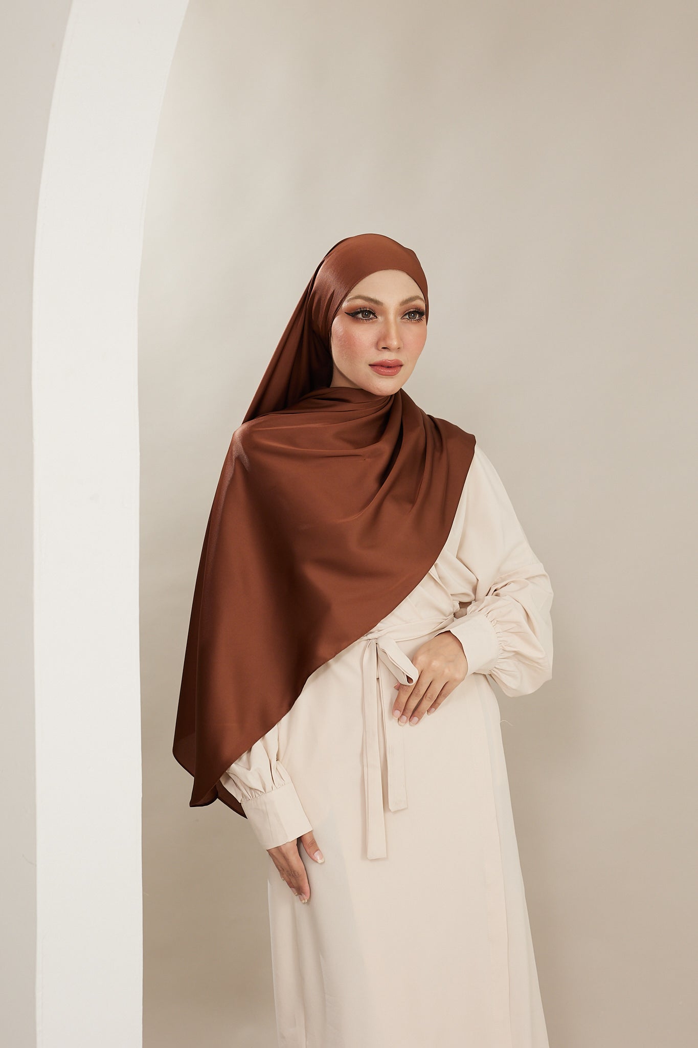PLAIN- BROWN