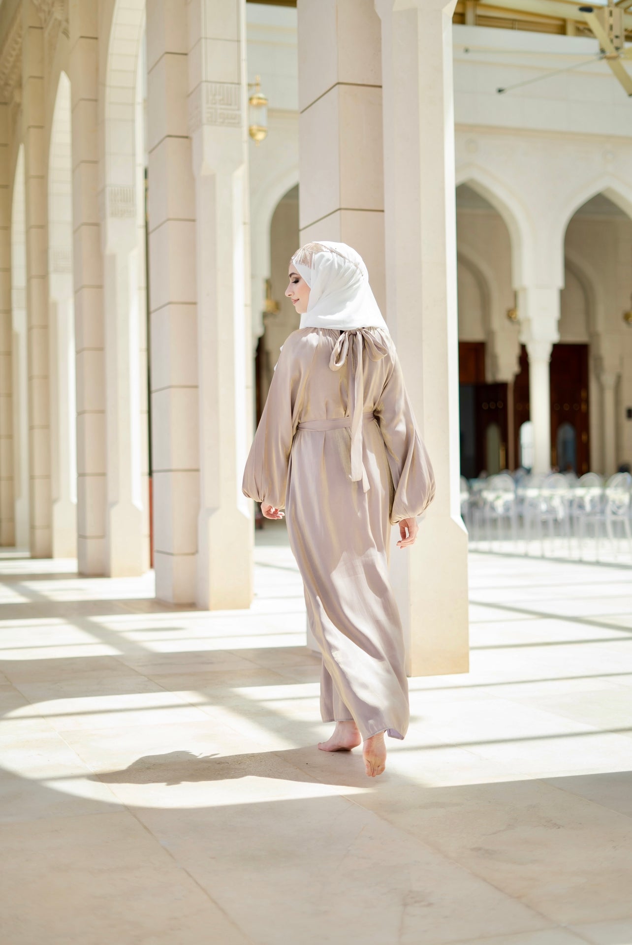 ABAYA NUDE