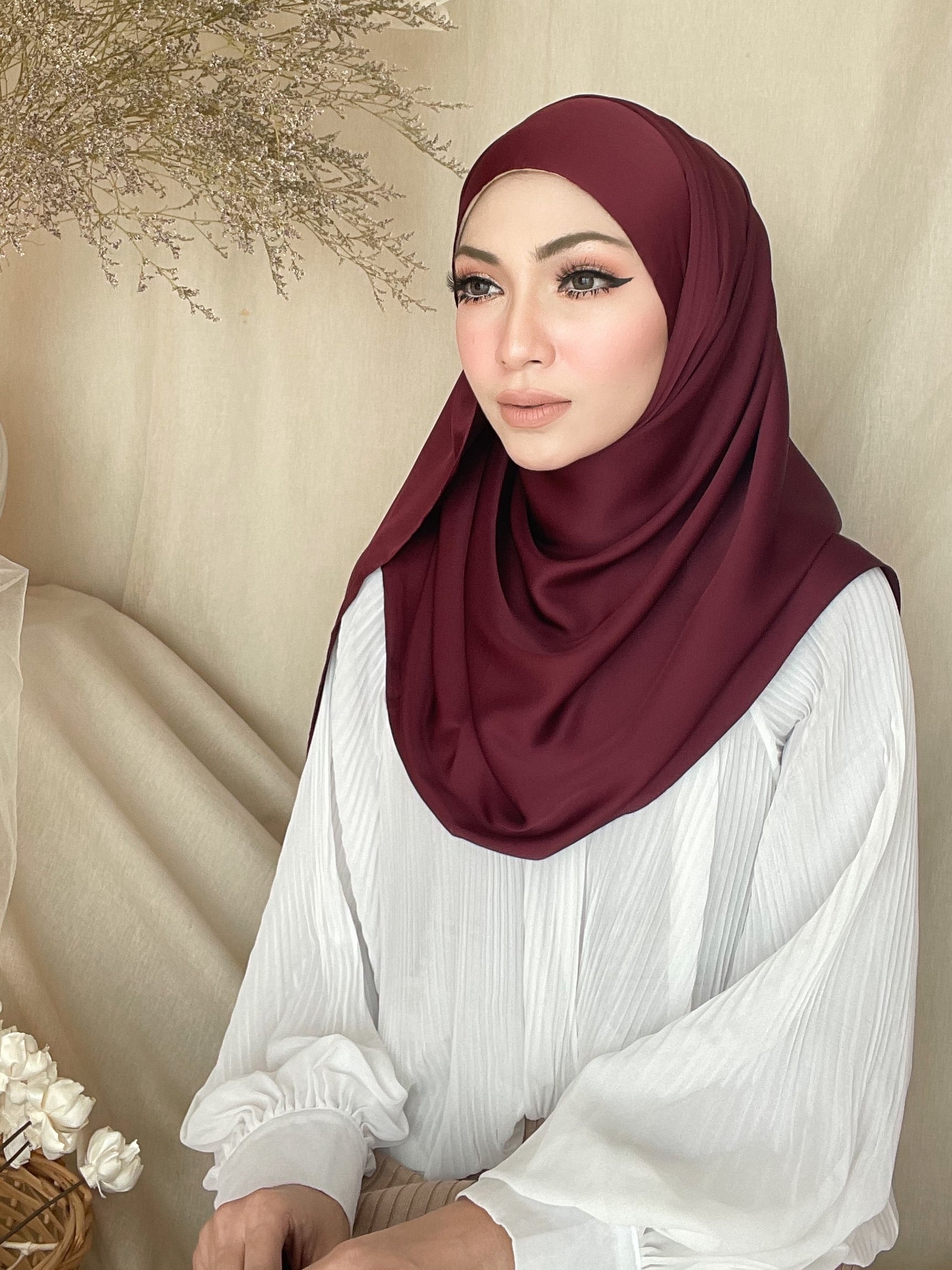 PLAIN- MAROON